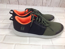 Under Armour Black & Green Sneakers Size 7
