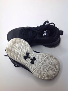 Under Armour Black & White Sneakers Size 13