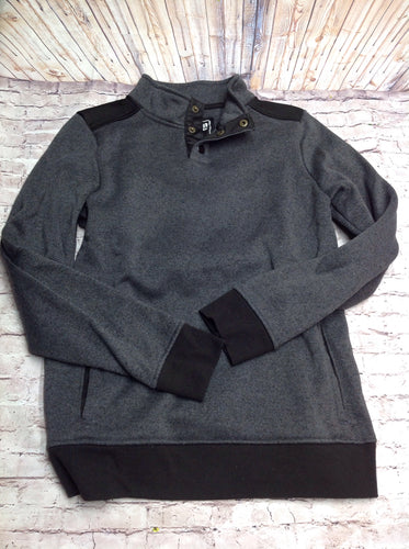 Urban Pipeline Gray & Black Top