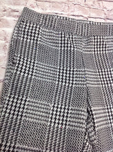 Wonder Nation Black & White Pants