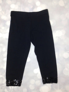 Xhilaration Black Capris