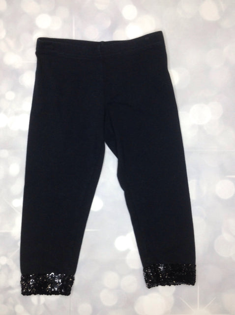 Xhilaration Black Capris