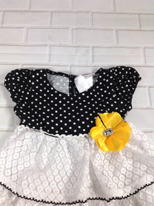 Youngland Black & White Top